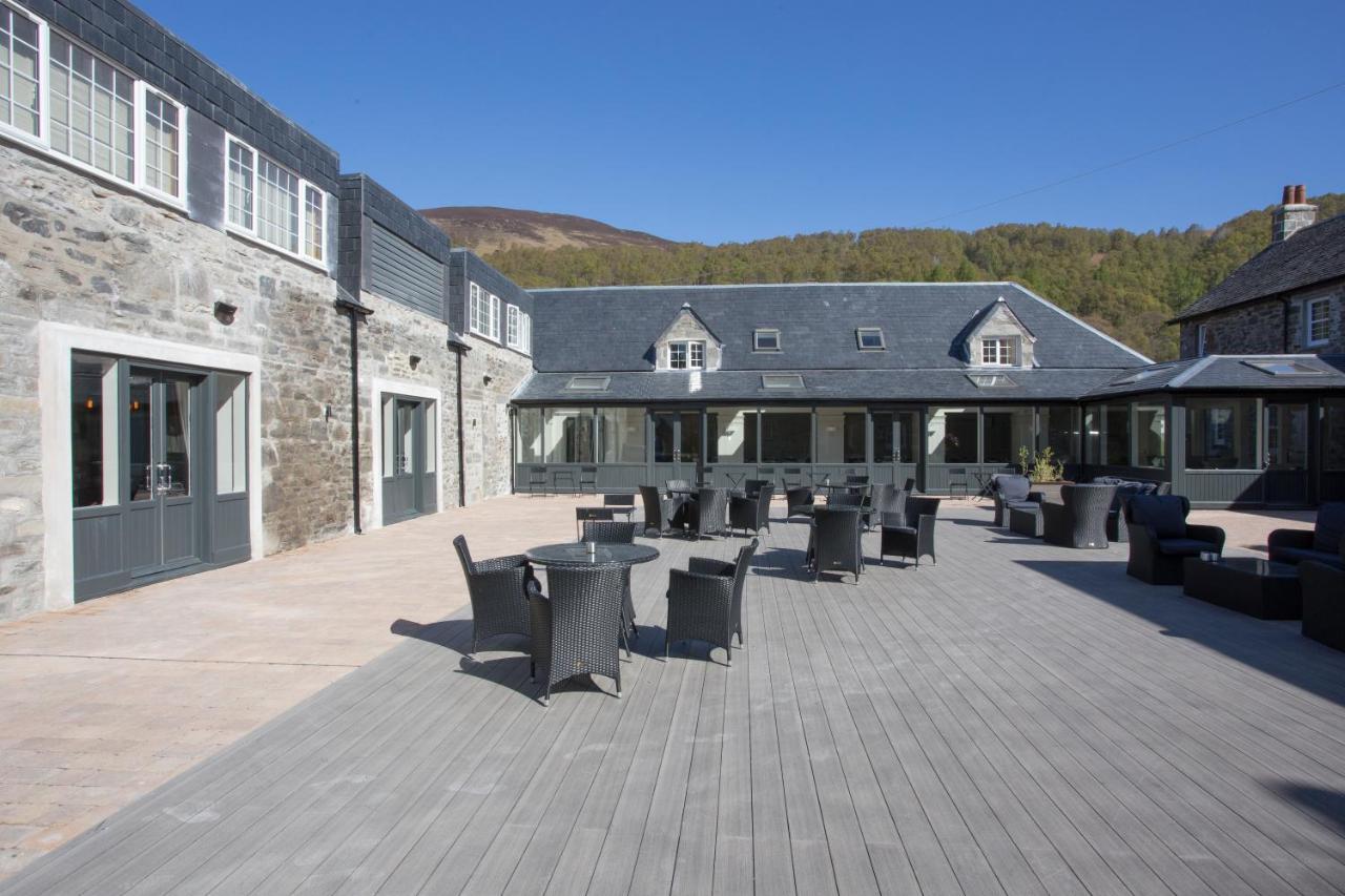 Dunalastair Hotel Suites Kinloch Rannoch Exterior foto The courtyard at the new Highland Folk Museum