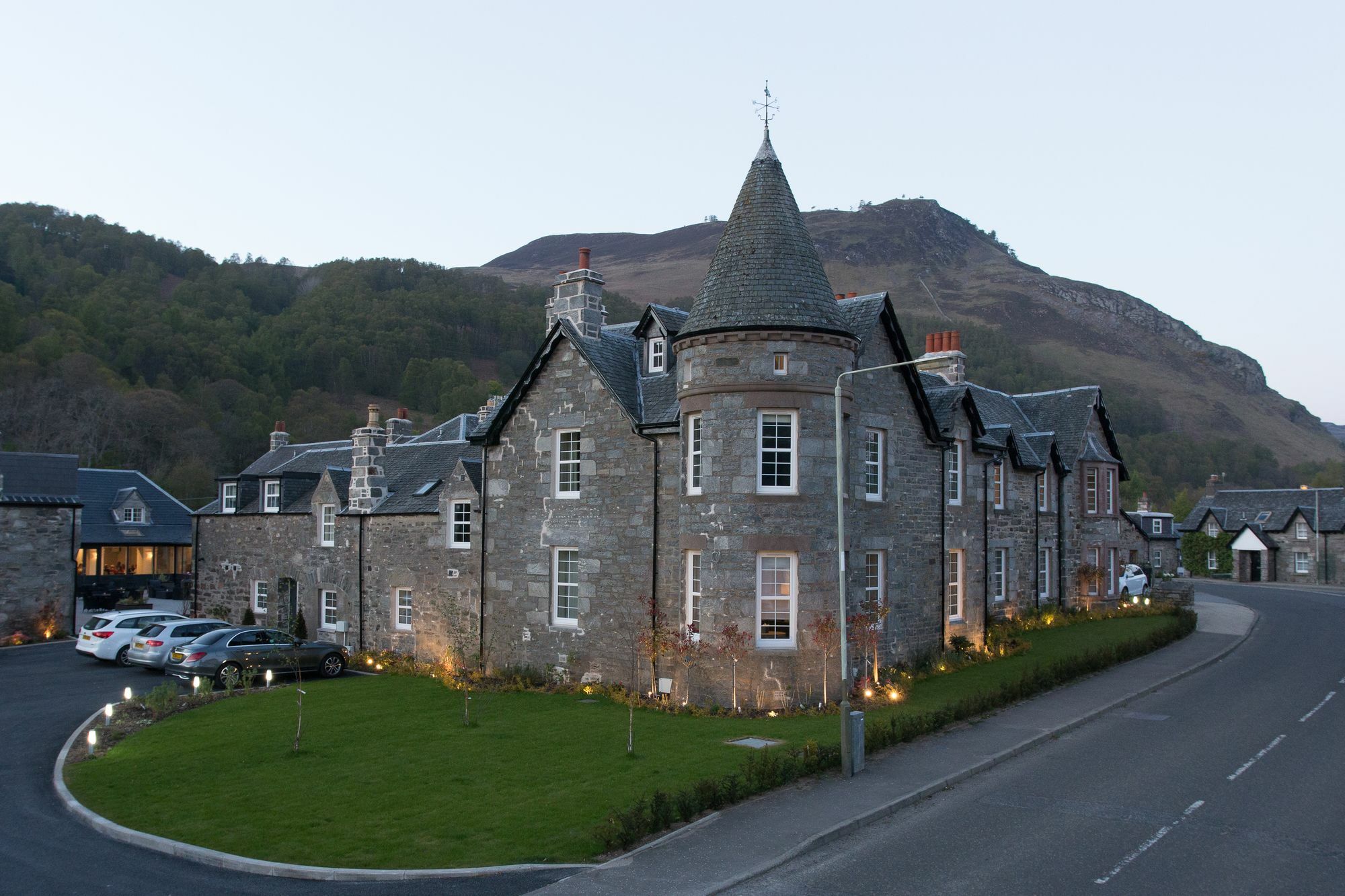 Dunalastair Hotel Suites Kinloch Rannoch Exterior foto The hotel